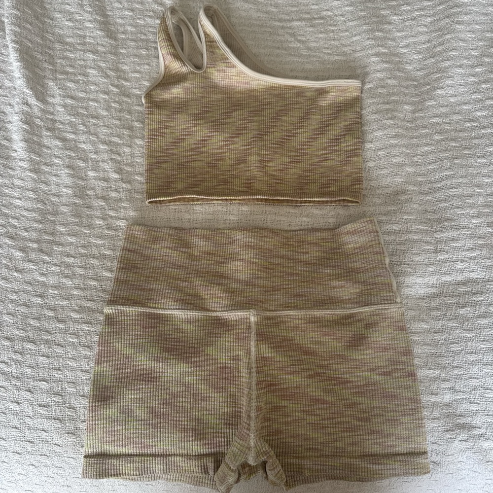 Women's Beige Ribbed Two-Piece Set
